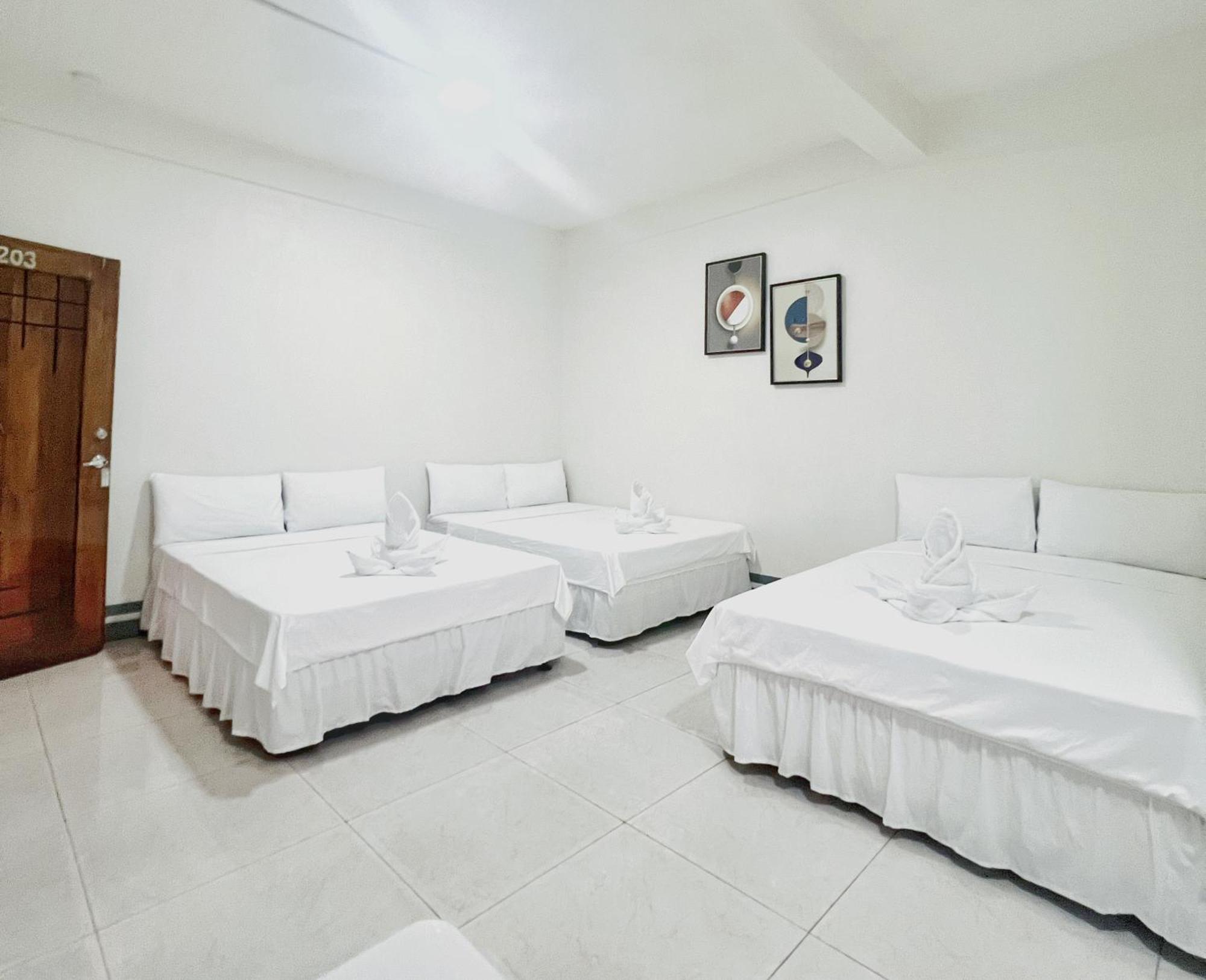 Verra Inn タガイタイ エクステリア 写真